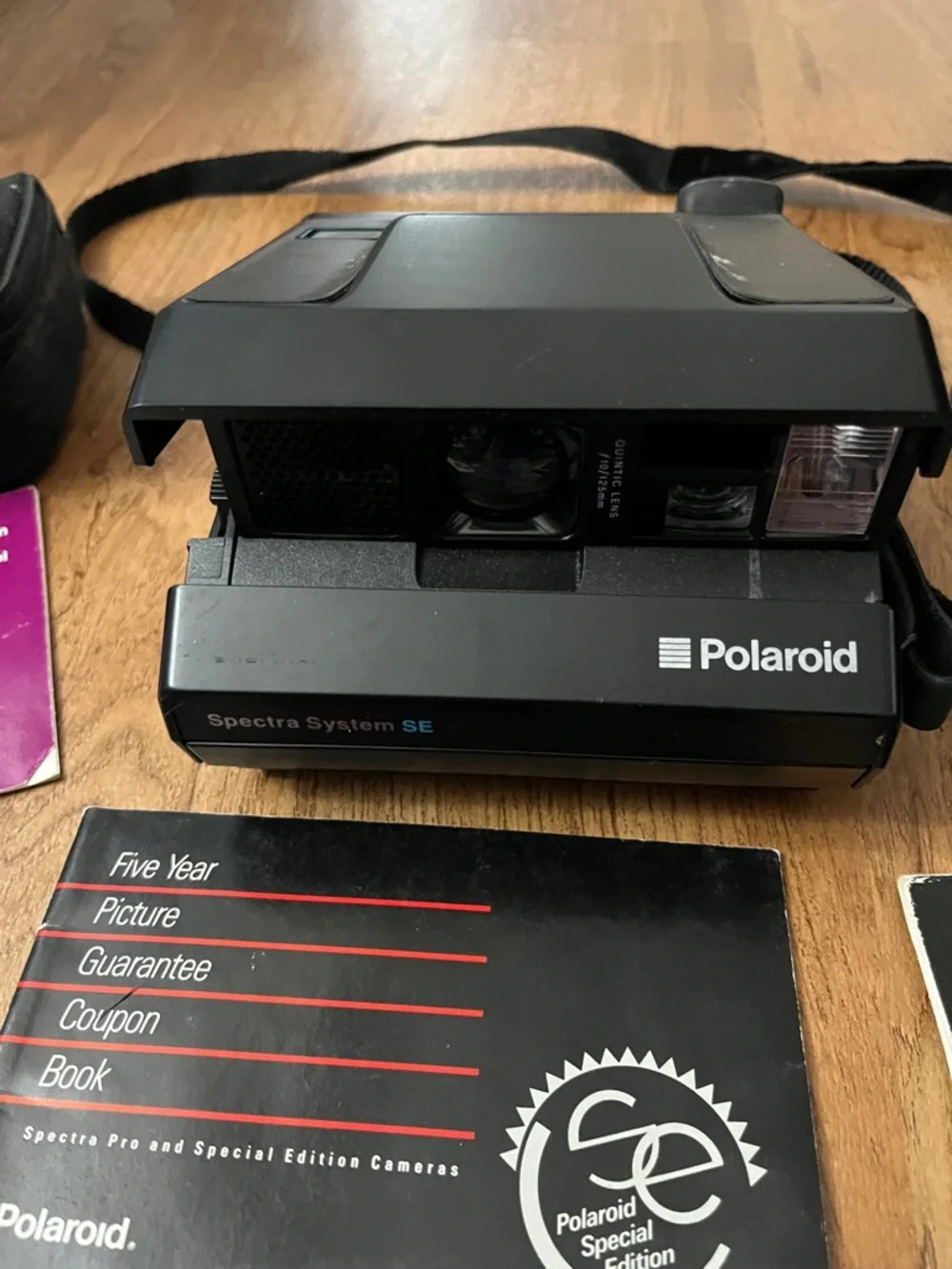 VINTAGE POLAROID SPECTRA SE INSTANT FILM CAMERA bundle - UNTESTED